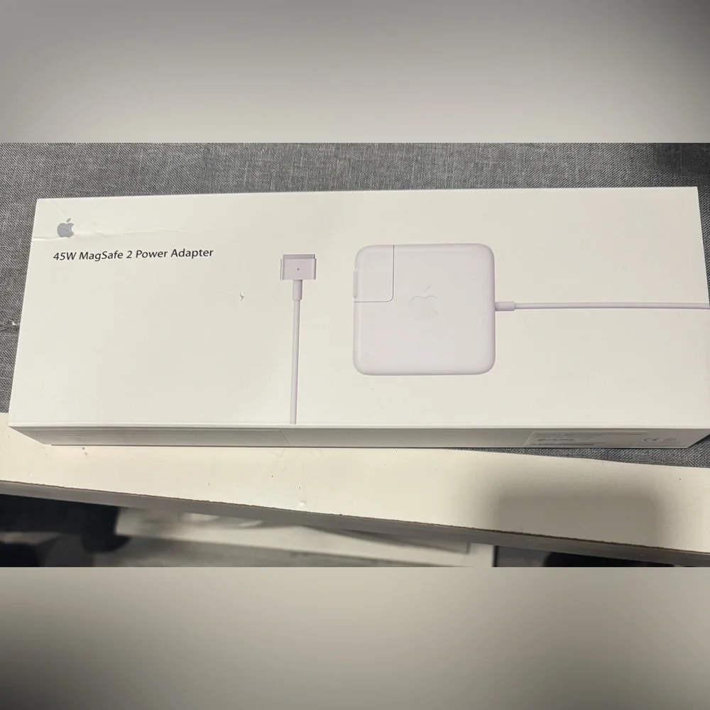 Apple charger